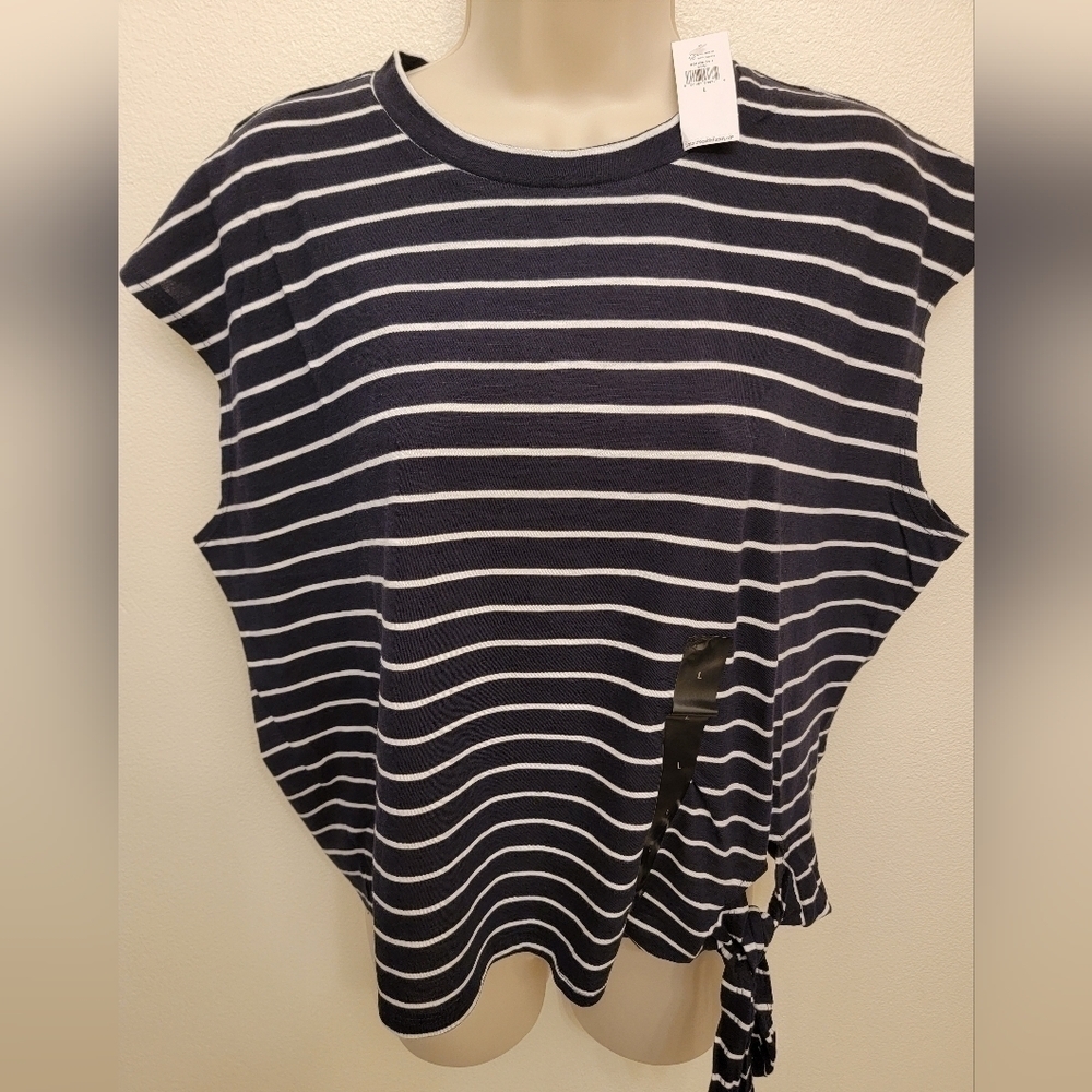 NWT Banana Republic Short Sleeve Cropped Top